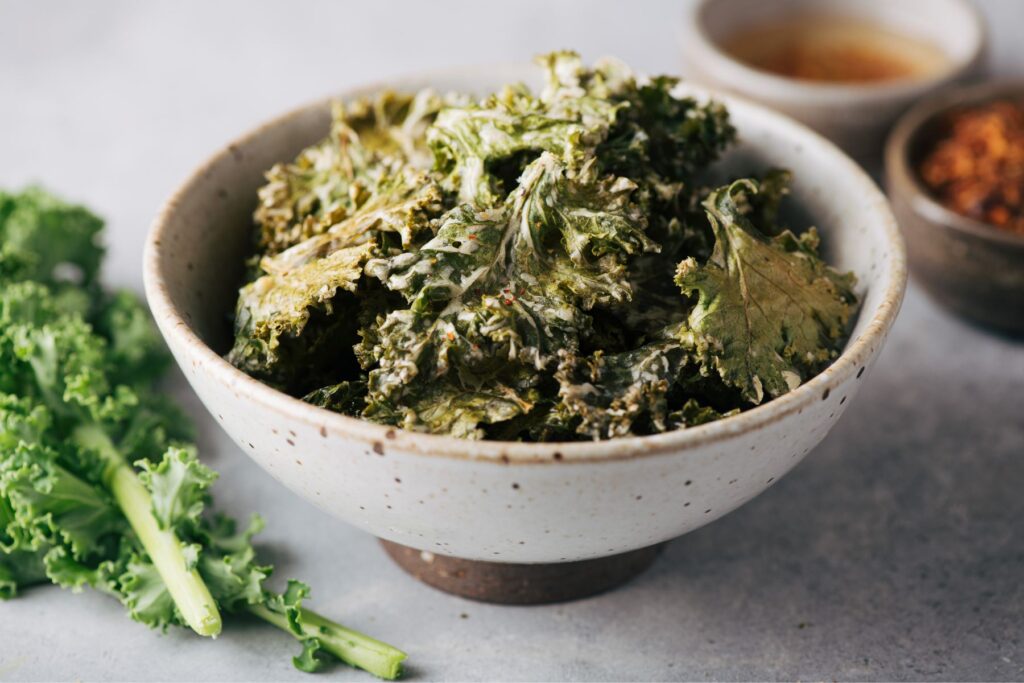 Ekstremalnie Chrupiące Chipsy z Jarmużu